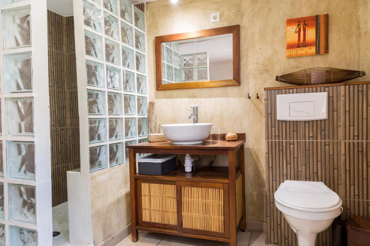 Guest house L'ilot Bambou 2*